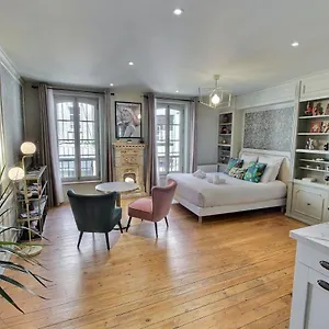  Maison d'hôtes Studio Centre-ville Viviane
